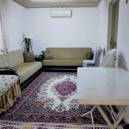 Muestakil Bahceli, Huzurlu Tatil * Φετιγιέ